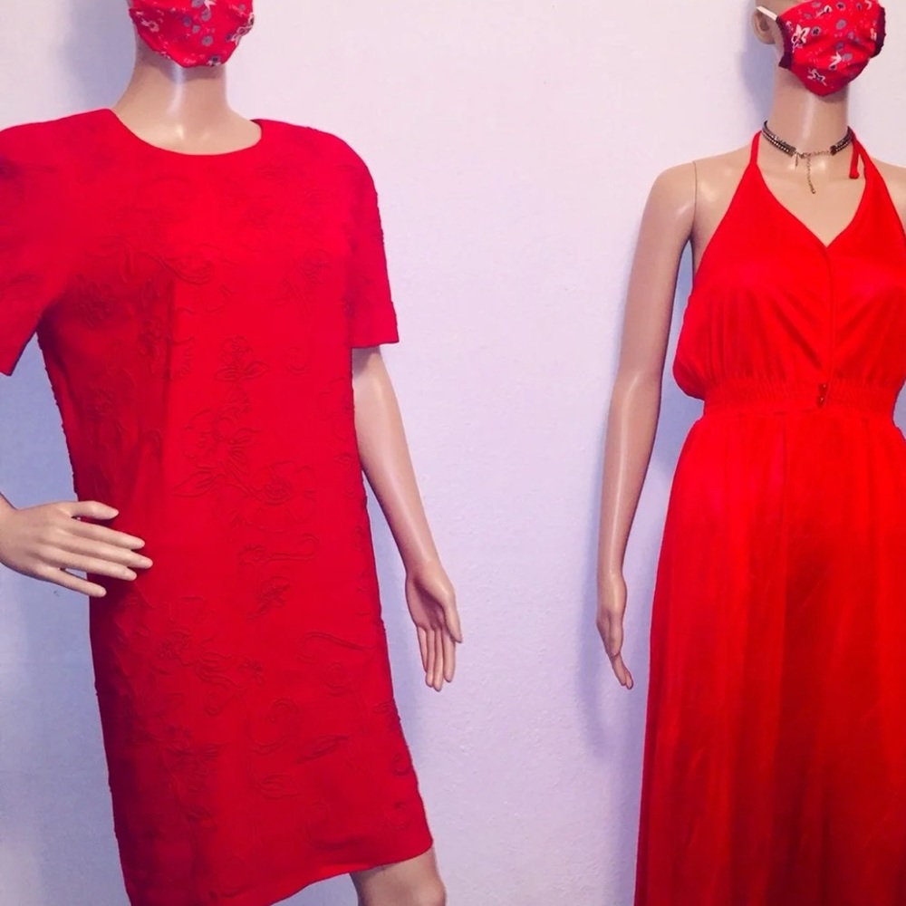 10080 Women’s red dress size  M